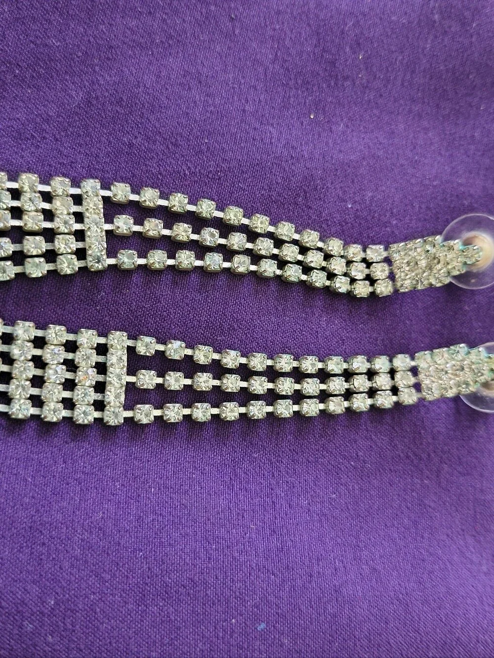 Beautiful Vintage Chandelier Dangle Rhinestone Earrings. Estate Find.
